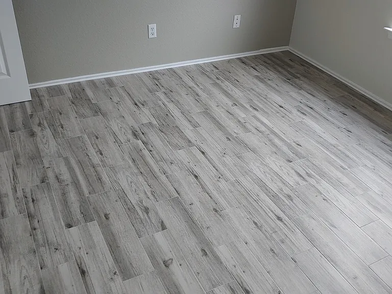 2739 Fairview Dr — Photo 8