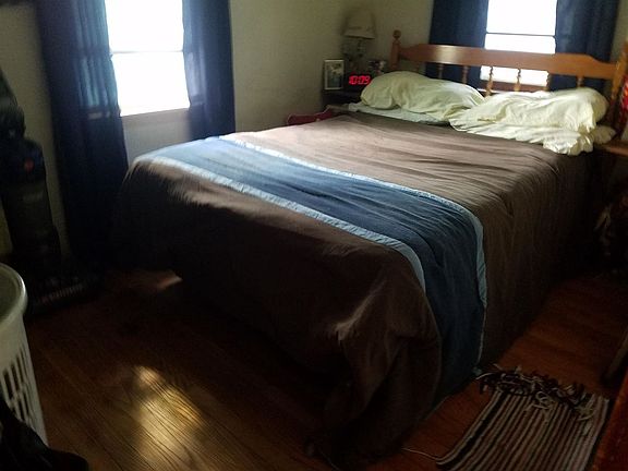 4th image of 2 Cottage St