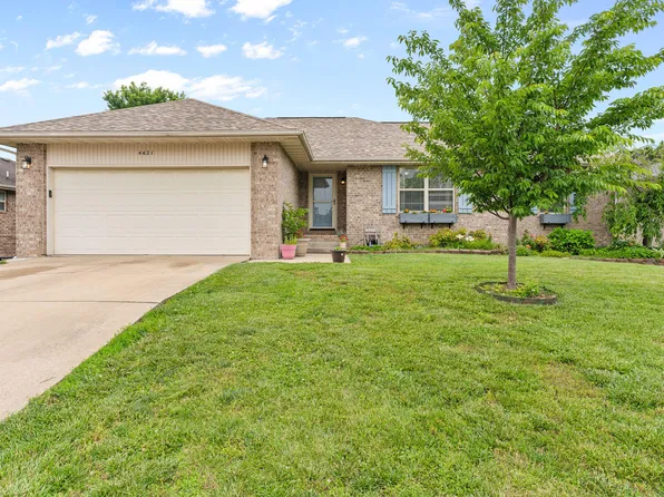 4621 S Ridgeview Avenue, Battlefield, MO 65619