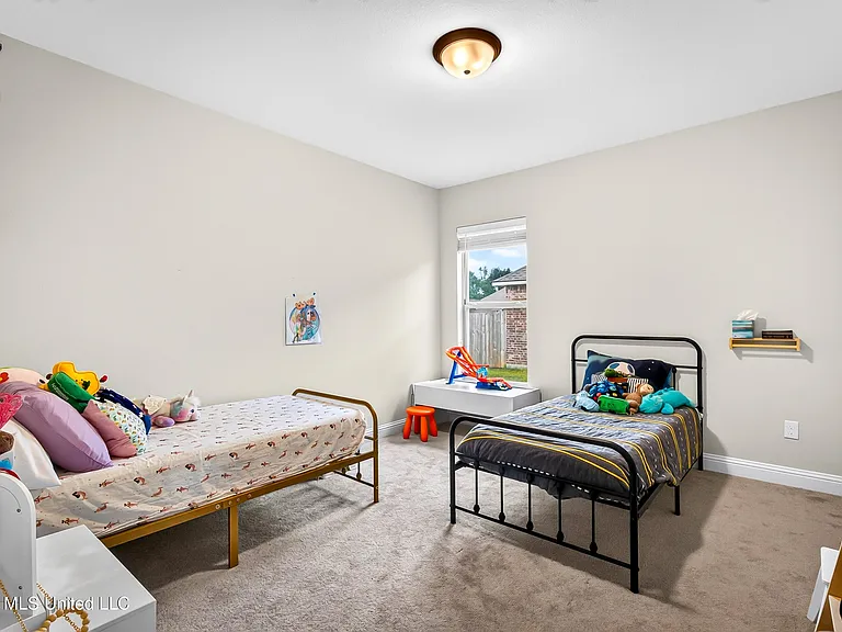 14248 Cygnet Cv — Photo 33