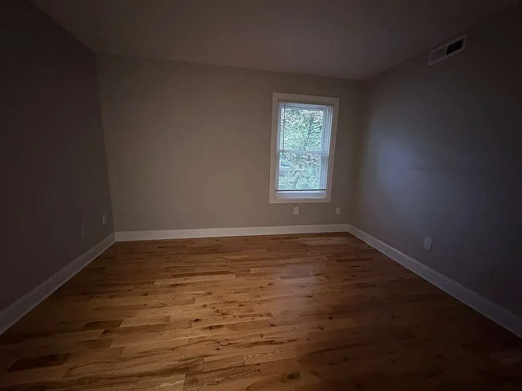 1 bed, $1,400 — Photo 4