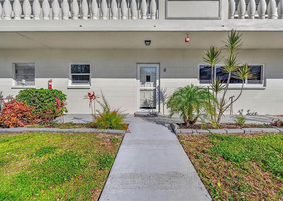 1st image of 2284 Spanish Dr APT 6