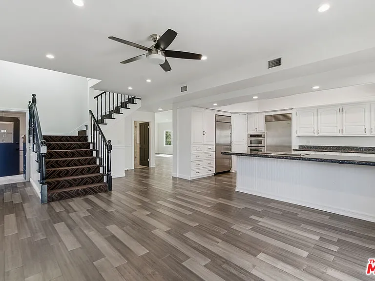 1301 Angelus Ave — Photo 13