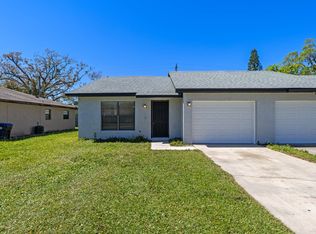 110 W Towne Pl, Titusville, FL 32796