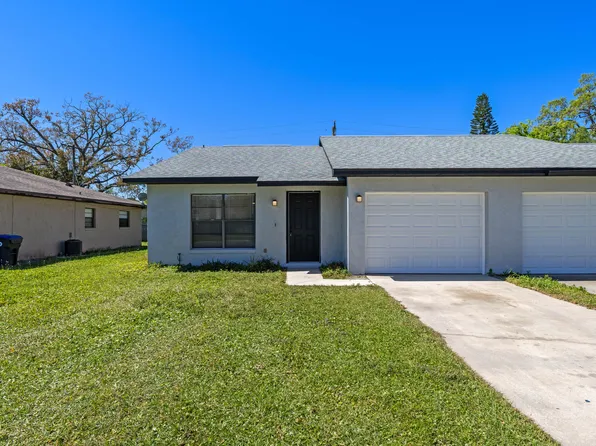 110 W Towne Pl, Titusville, FL 32796