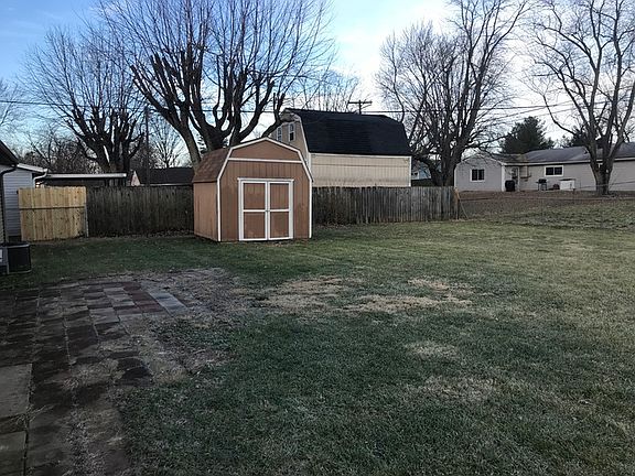 3rd image of 130 Northlane Dr
