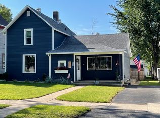 207 8th Ave SW, Aberdeen, SD 57401