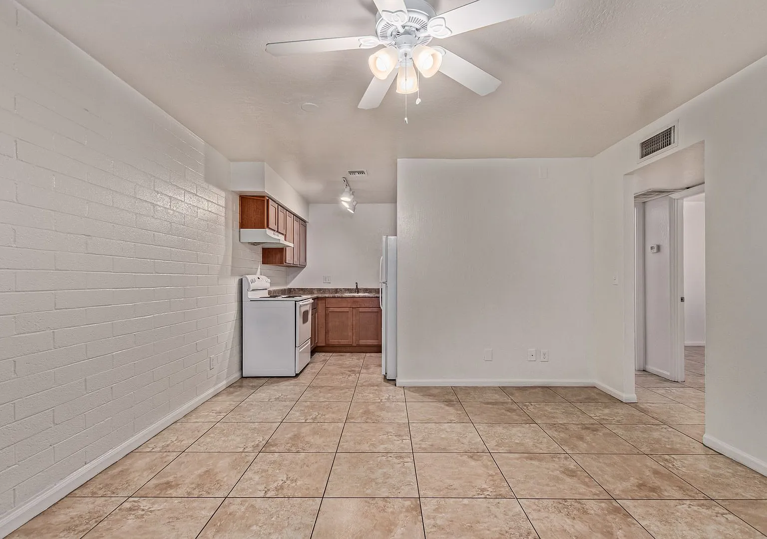 Garden-Style Living in Arcadia Lite | Move-In Specials Available — Photo 1