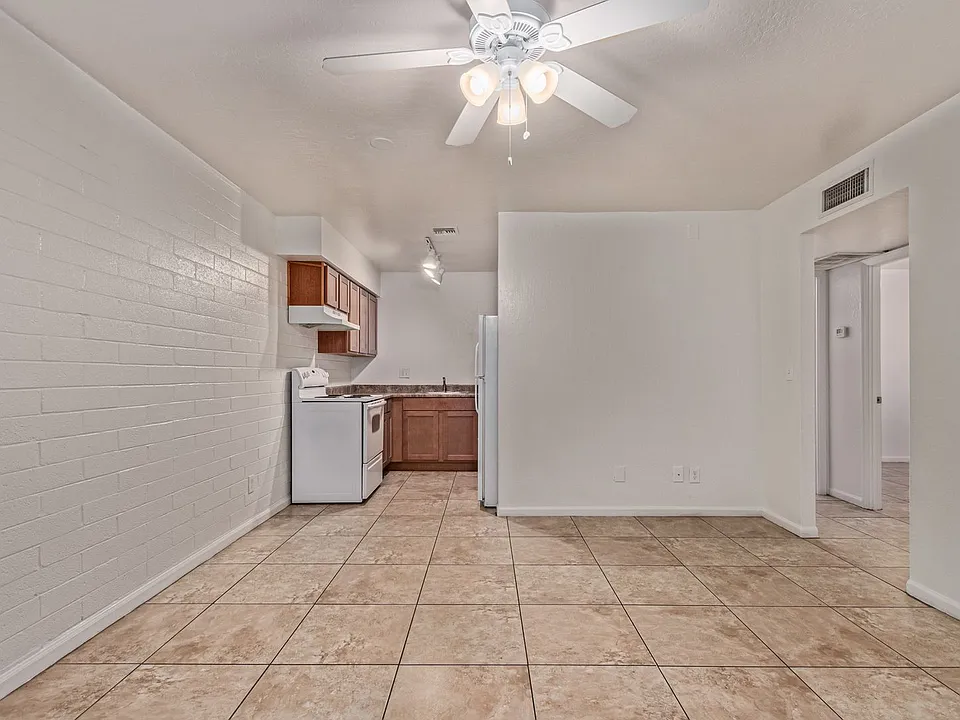 Garden-Style Living in Arcadia Lite | Move-In Specials Available