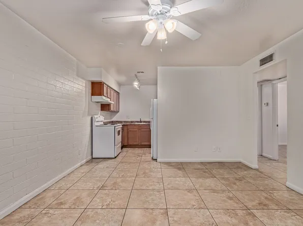 Garden-Style Living in Arcadia Lite | Move-In Specials Available, 3325 E Pinchot Ave APT 23, Phoenix, AZ 85018