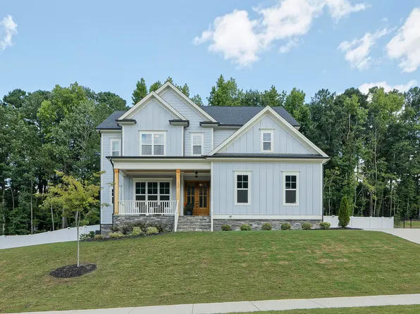 530 Lambert Ln, Fuquay Varina, NC 27526