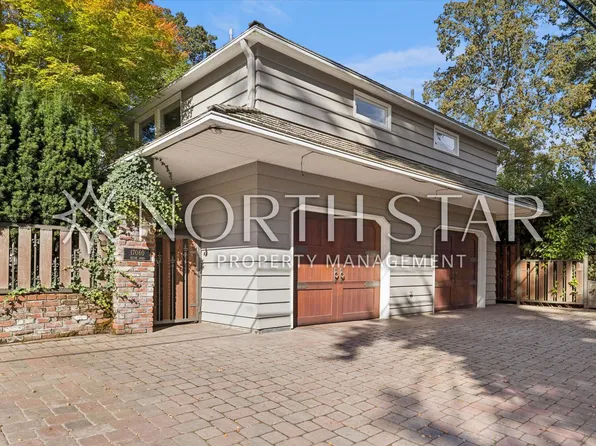 17060 Kelok Rd, Lake Oswego, OR 97034