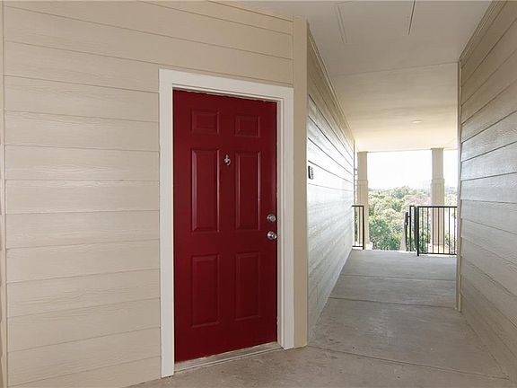 4th image of 2320 Gracy Farms Ln APT 534