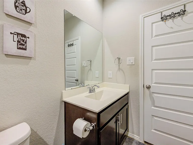 1615 Goose Island Ln — Photo 27