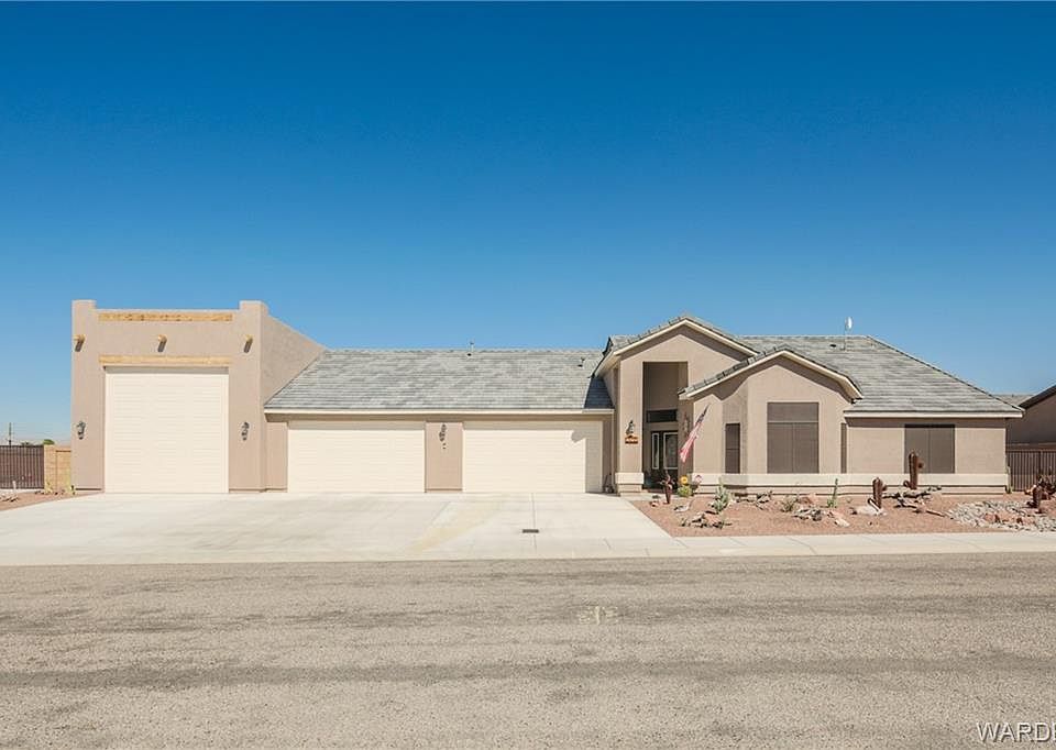 1st image of 2045 E Kiowa Dr
