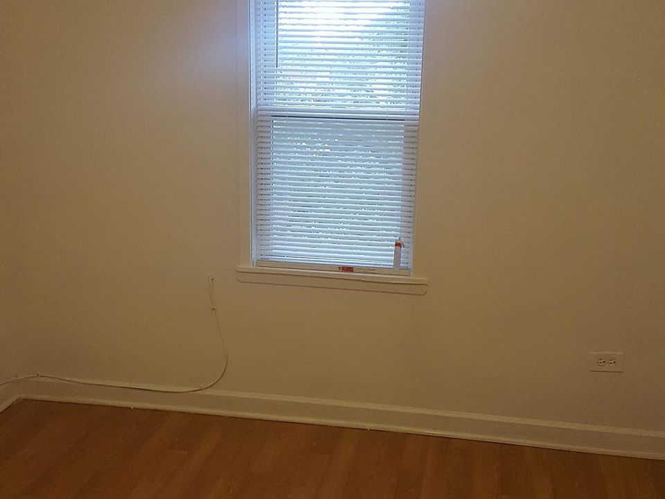 1st image of 14 W 19th St Floor 2