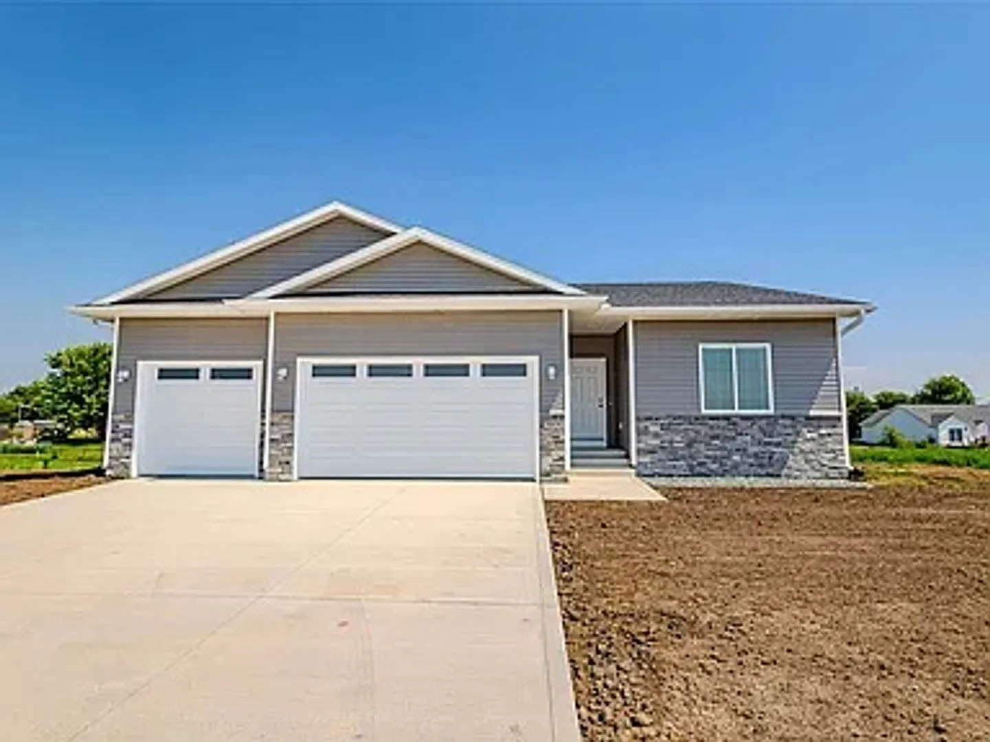 House for Rent in Baxter! — Photo 2