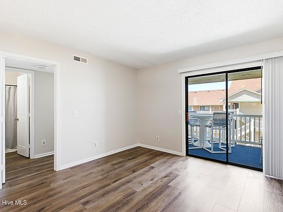 5th image of 1101 Lake Park Boulevard S #26c