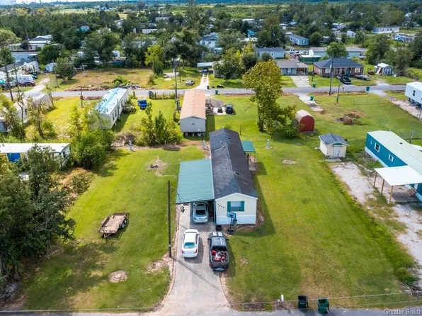 7606 Ling Rd, Lake Charles, LA 70605