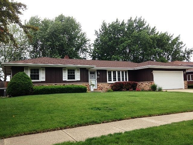 1st image of 405 Fairlane Dr