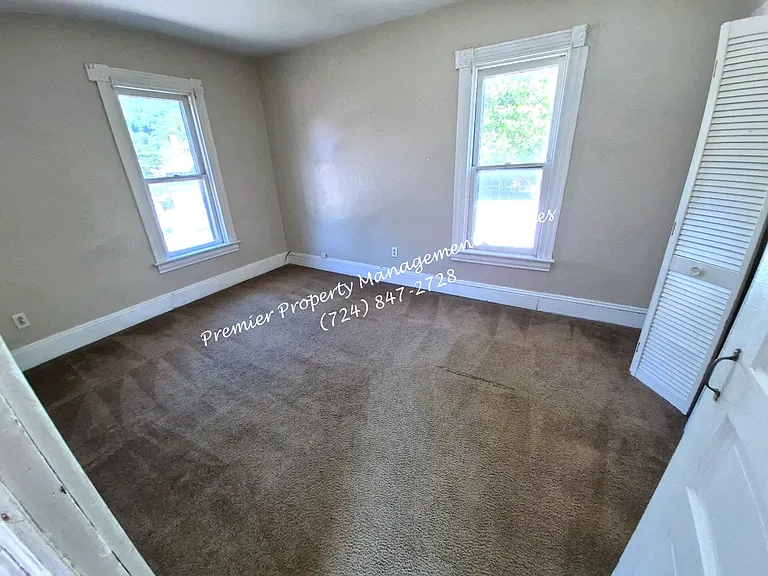 1613 4th Ave — Photo 6