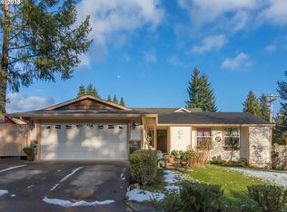 18470 Ross Ave, Sandy, OR 97055