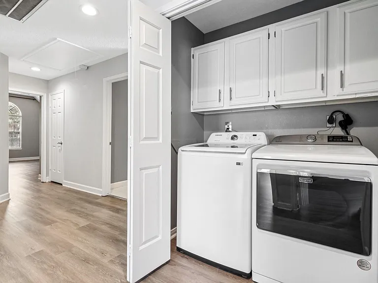 1322 W Forest Dr — Photo 22