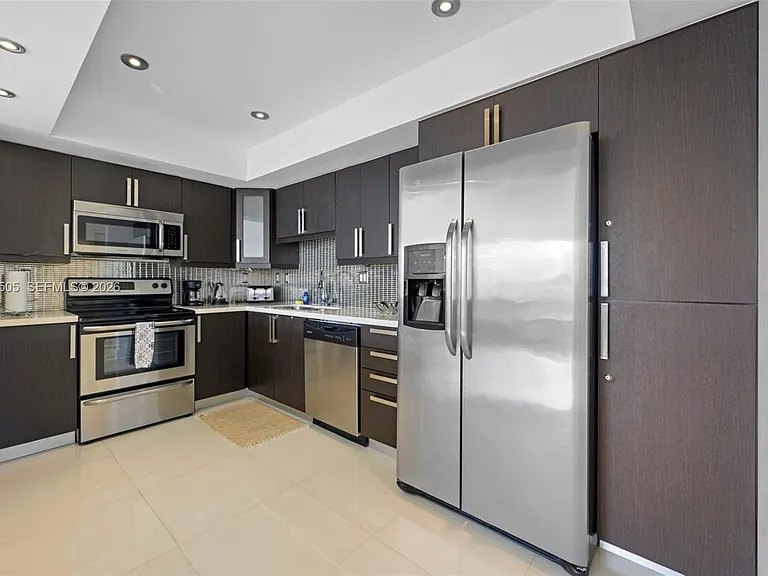 19370 Collins Ave #Penthouse 14 — Photo 9
