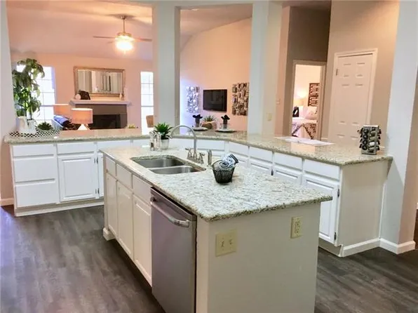 1111 Pebble Brook Rd, Cedar Park, TX 78613