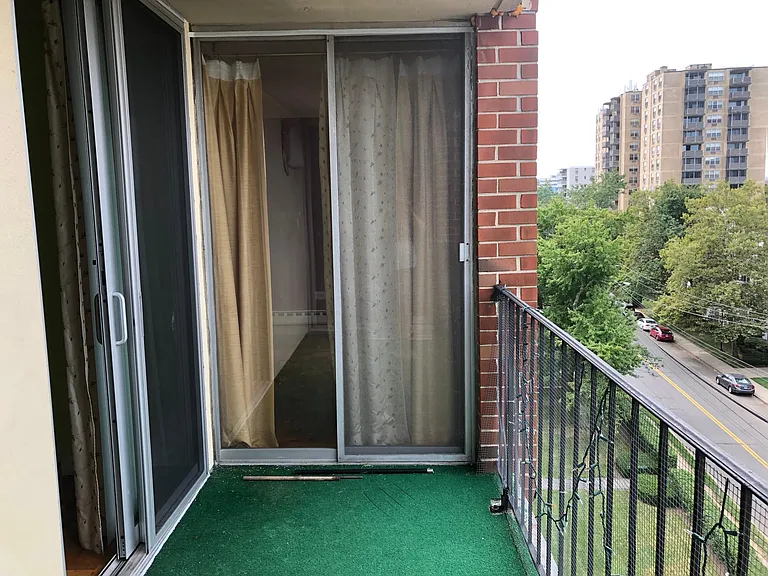 87 Glenbrook Rd #7G — Photo 10
