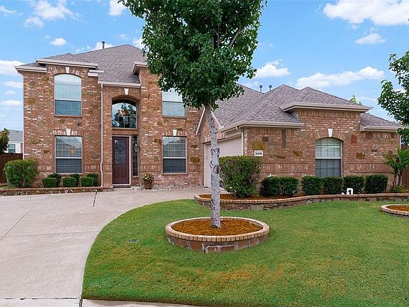 2nd image of 3406 Carlton Ct