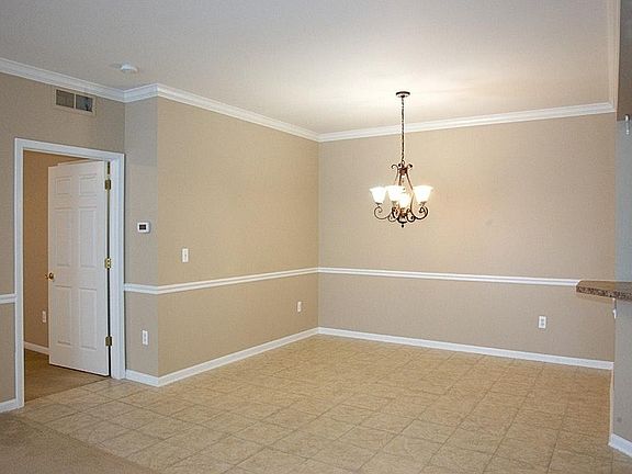 5th image of 44368 Princeton Dr