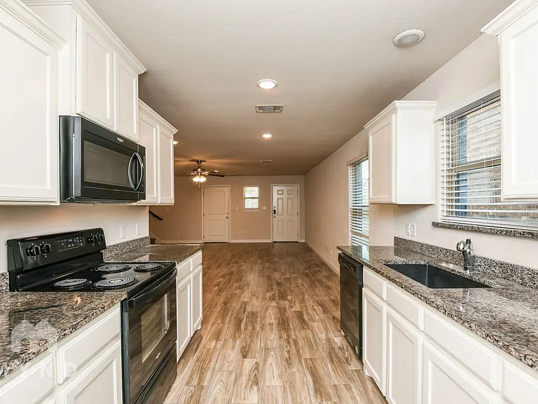 775 Rolling Terrace Cir — Photo 8