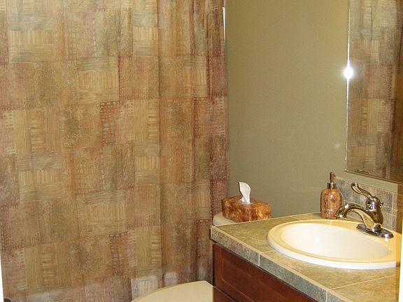 Main Floor Full Bathroom
