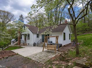 432 Vinemont Rd, Reading, PA 19608