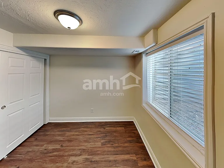 3327 N 1050 E — Photo 11