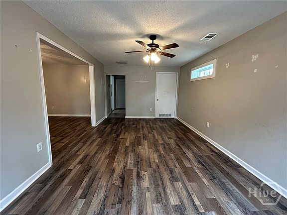 5th image of 321 Sharondale Rd