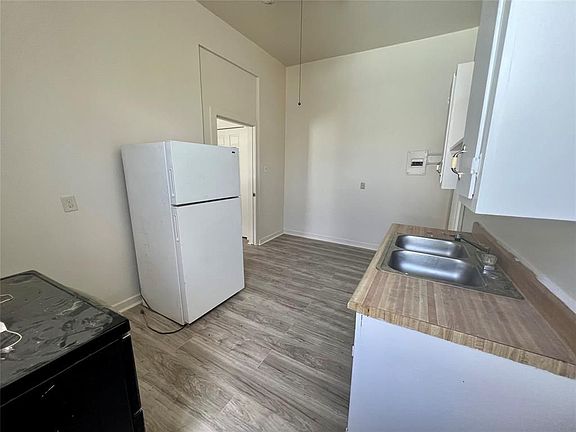 4th image of 1910 Ursuline St #4
