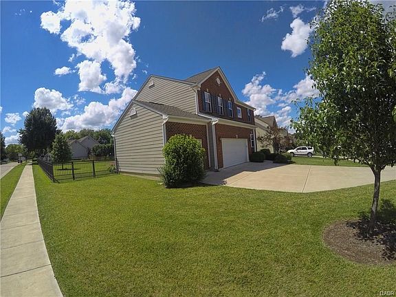 3rd image of 4525 Dolley Dr
