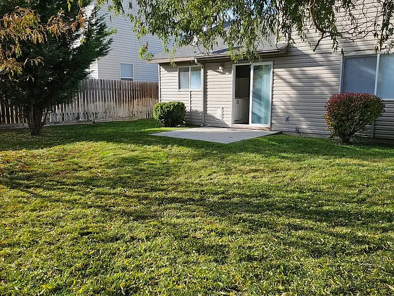 3328 S Malad Dr — Photo 23