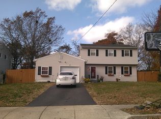 23 Cedar Hill Ln, Toms River, NJ