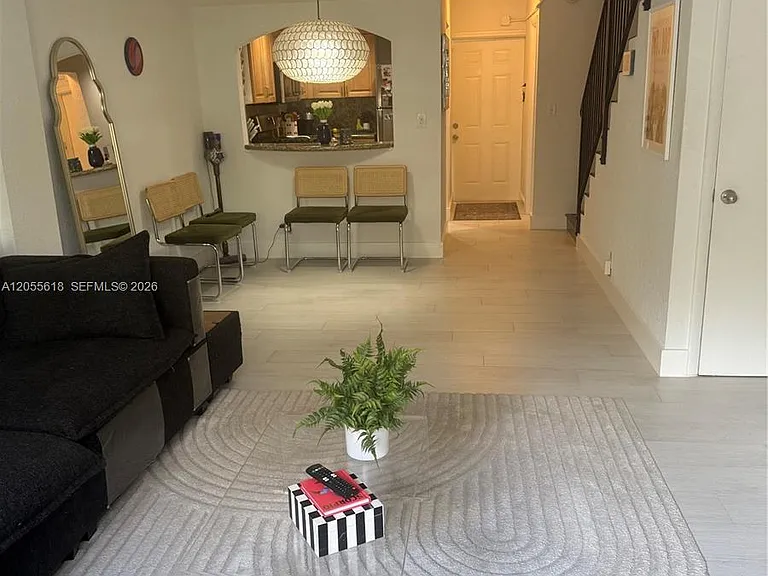 6709 N Kendall Dr #220 — Photo 3