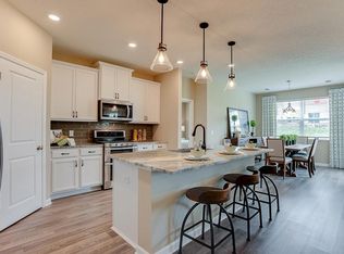 13585 Applewood Trl, Rosemount, MN 55068