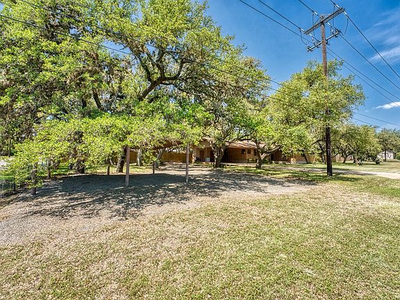 4th image of 101 Old Austin Hwy
