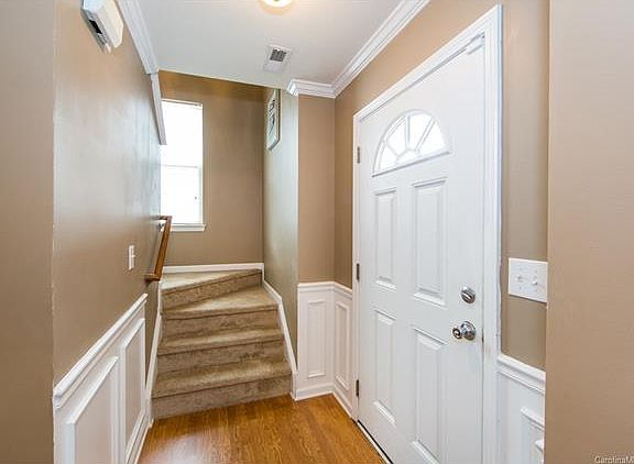 4th image of 5516 Wyalong Dr