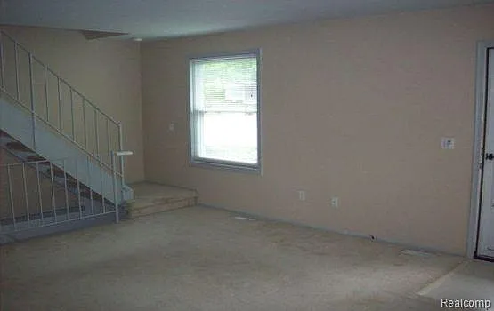 2 bed, 3.0 bath, 1346 sqft, $1,475 — Photo 3