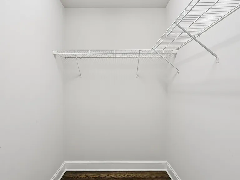 Summit Ridge Luxury Apartments — Photo 79