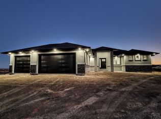 1642 N Bowen Dr, Pueblo West, CO 81007