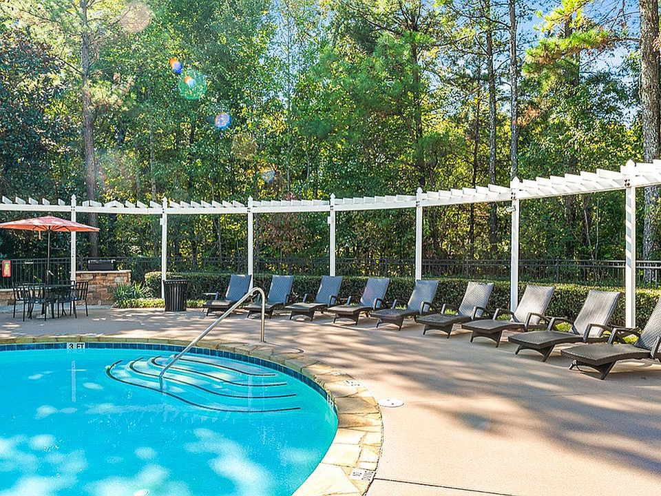 Resort-Style Pool and Sundeck