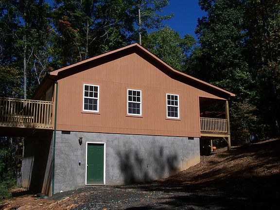 The crawl space is large enough to be an unfinished basement.